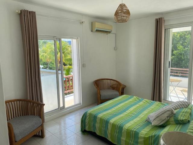 21Lg Ilot Fortier M Sea Front And Swimming Pool Riviere Noire Bagian luar foto
